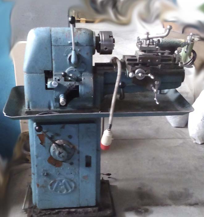 Фото токарного верстата 1613 Д